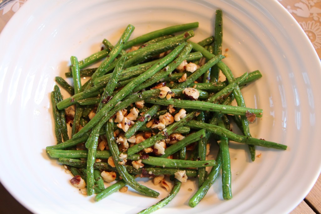 Nutty green beans